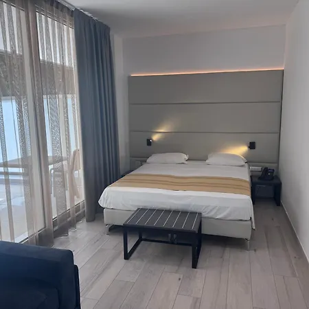 Hotel Venice Beach Hvb 34 Lifestyle 4 Superior Bibione Exterior photo