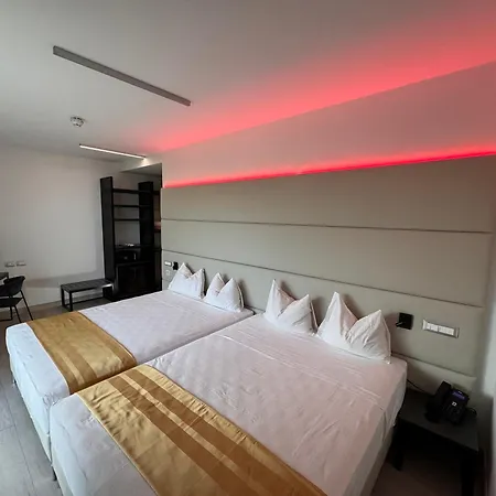 Hotel Venice Beach Hvb 34 Lifestyle 4 Superior Bibione Exterior photo