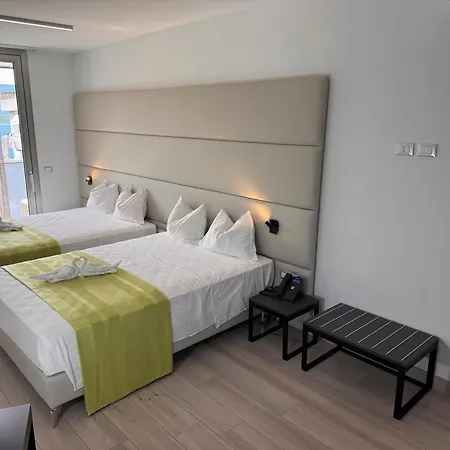 Hotel Venice Beach Hvb 34 Lifestyle 4 Superior Bibione Exterior photo