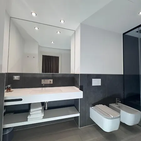 Hotel Venice Beach Hvb 34 Lifestyle 4 Superior Bibione Exterior photo