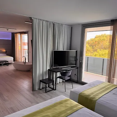 Hotel Venice Beach Hvb 34 Lifestyle 4 Superior Bibione Exterior photo
